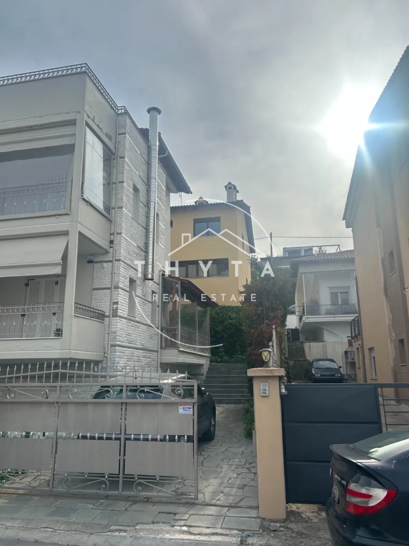 Renovated Ground-Floor Maisonette for Rent in Panorama, Thessaloniki